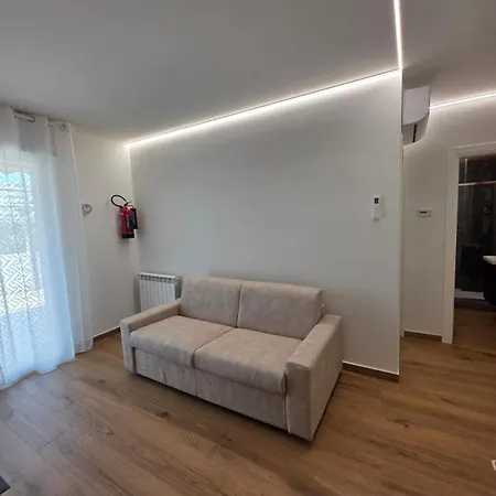 Apartman Lido *